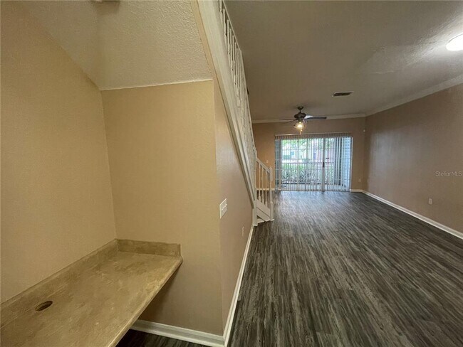 Foto del edificio - 4961 NW 43rd Ave