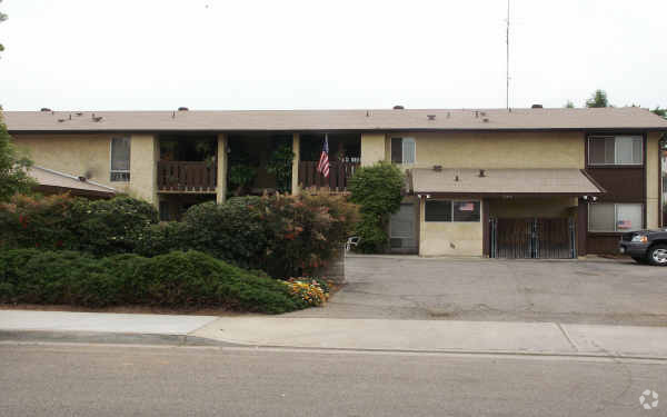 Foto principal - 343 W Palm Ave