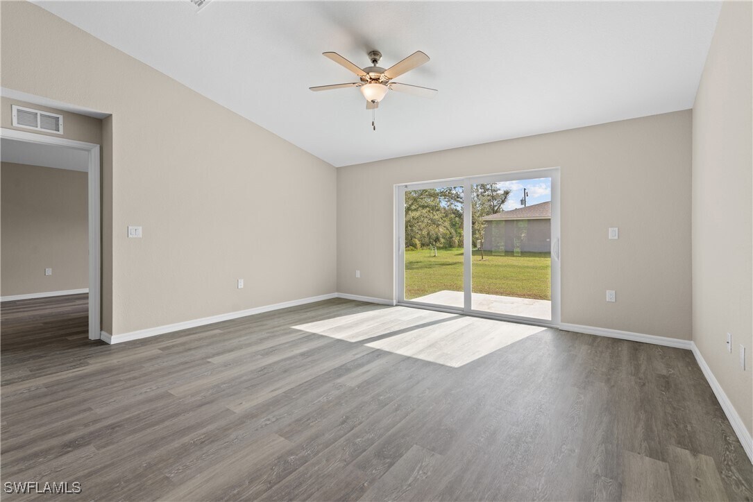 Building Photo - 3748 Bobko Cir