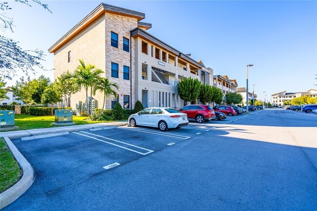 Foto del edificio - 8045 NW 104th Ave