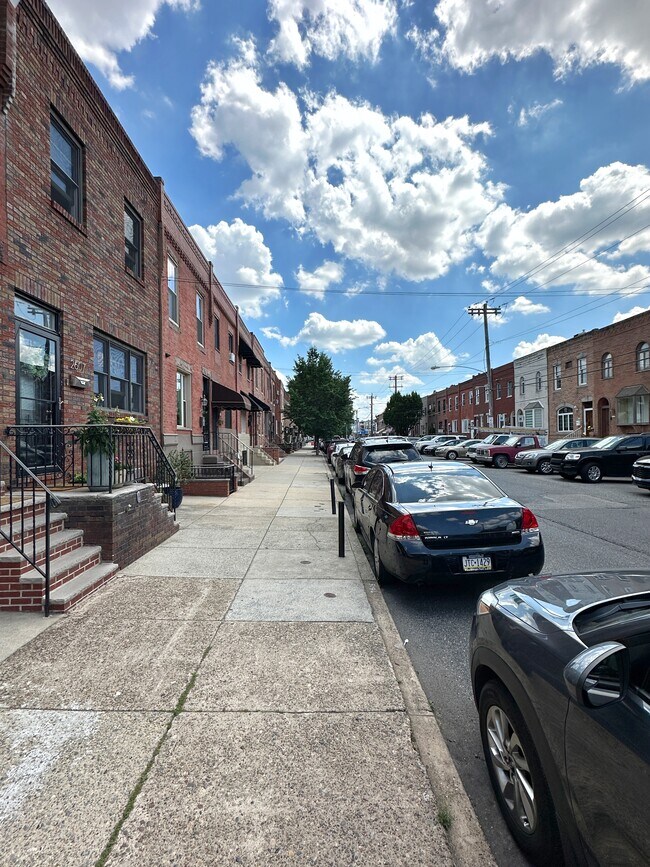 Building Photo - 2605 S 17th St
