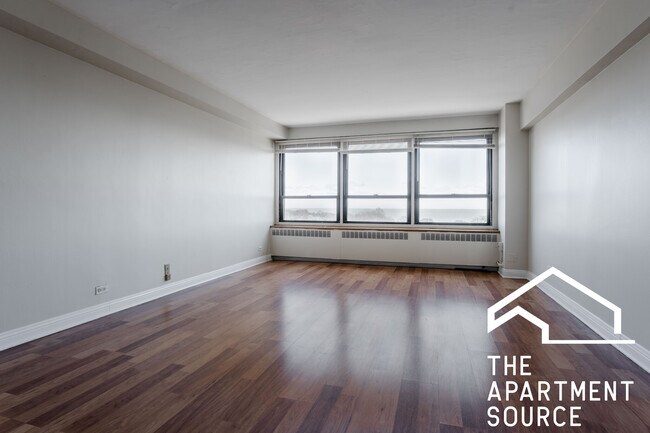 Foto del edificio - 4180 N Marine Dr