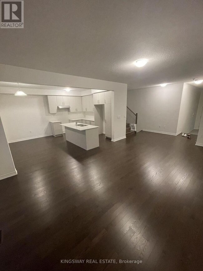 Building Photo - 69 Gemini Dr