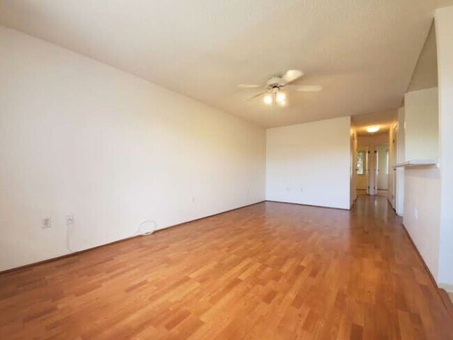 Foto del edificio - Available Now | 2 Bedroom, 2 bathroom, 2 P...