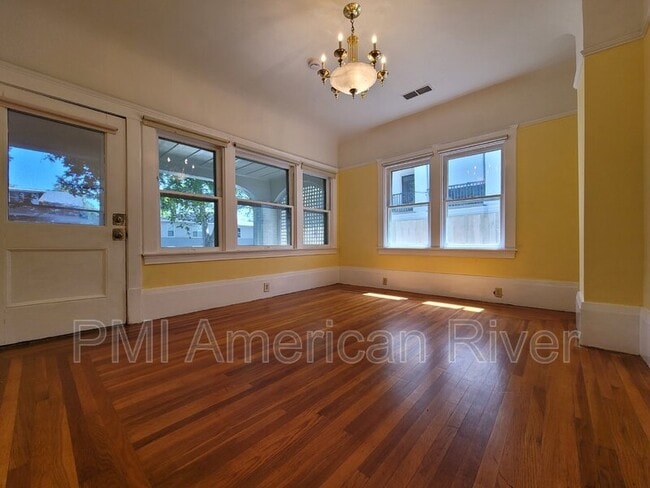 Building Photo - 1222 U St