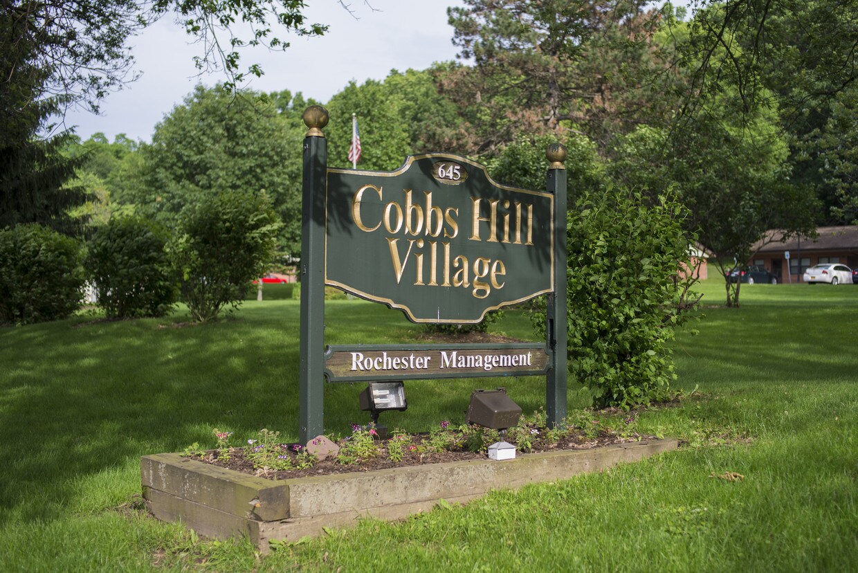 Cobbs Hill Village 55+ Community Apartments in Rochester, NY