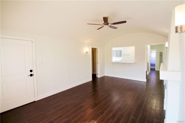 Foto del edificio - 4225 Maycrest Ave