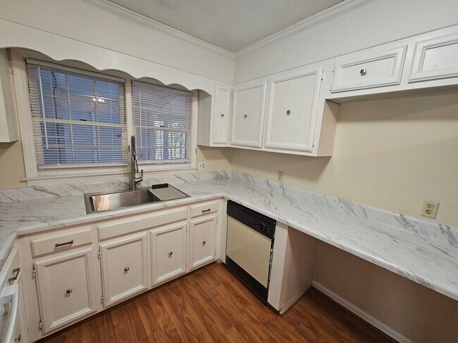 Foto del edificio - 4602 Norwich Rd