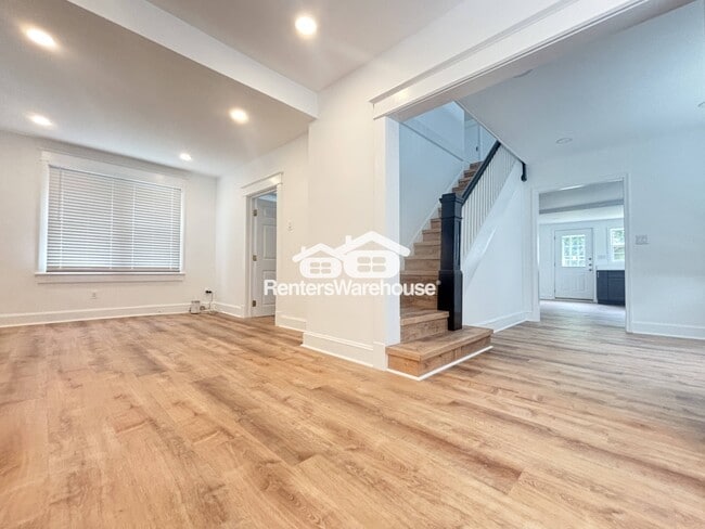 Foto del edificio - 5711 Ager Rd
