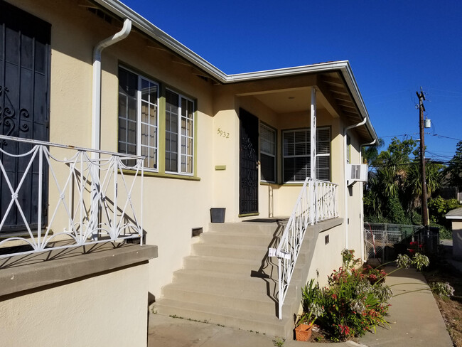 Principal - 5932 La Tijera Blvd
