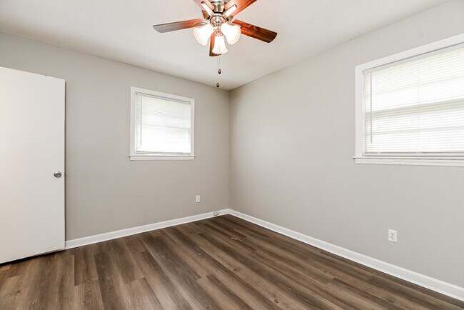 Foto del edificio - 119 County Rd S-18-649