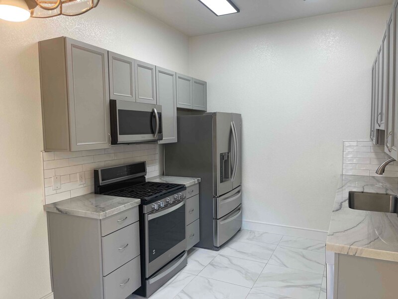 3360 Cactus Shadow St Unit 101, Las Vegas, NV 89129 Room for Rent in