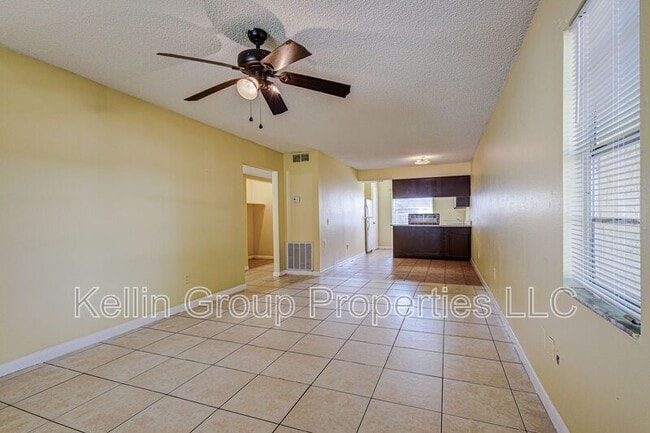 Building Photo - 3020 Reiter Dr