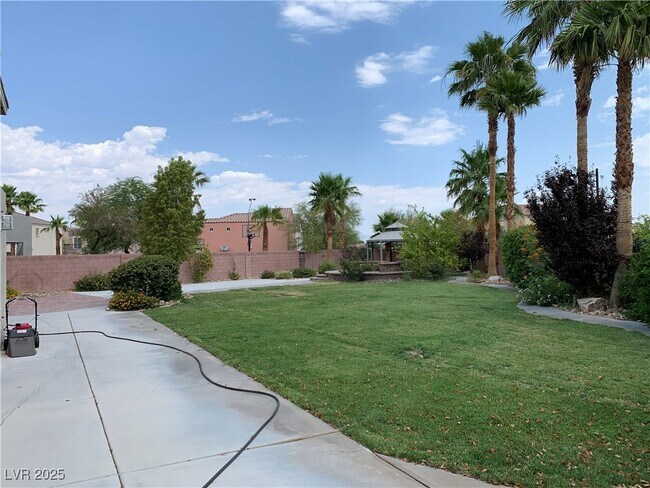 Foto del edificio - 7522 Mystic Voyage St