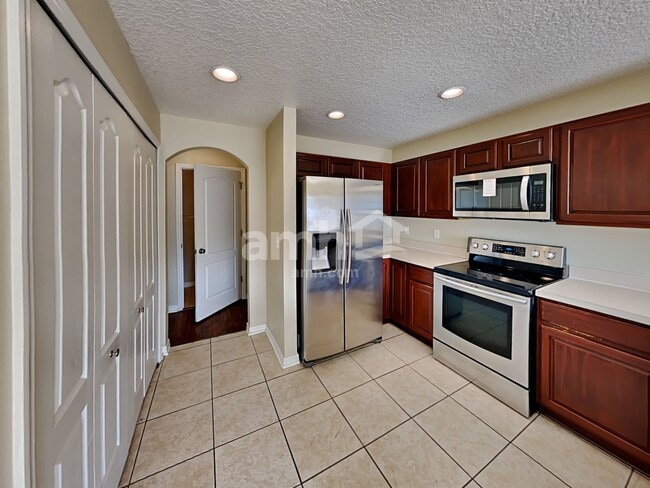 Building Photo - 15222 Starleigh Road
