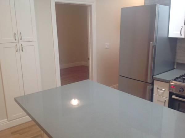 Building Photo - 1 bedroom in Oakland CA 94611