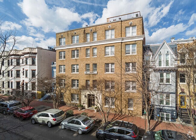 Building Photo - Willard Mansions