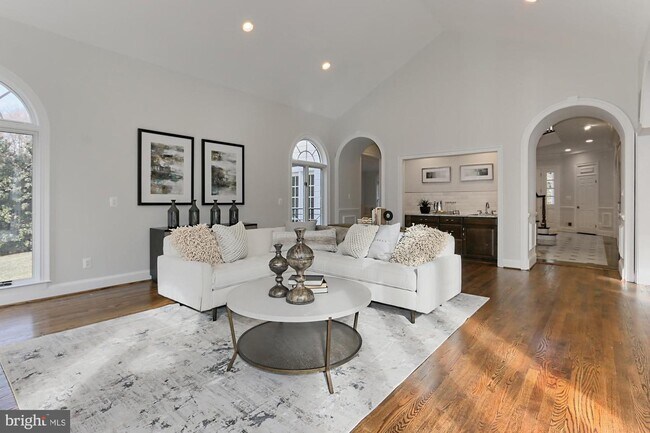 Foto del edificio - 1405 Langley Pl