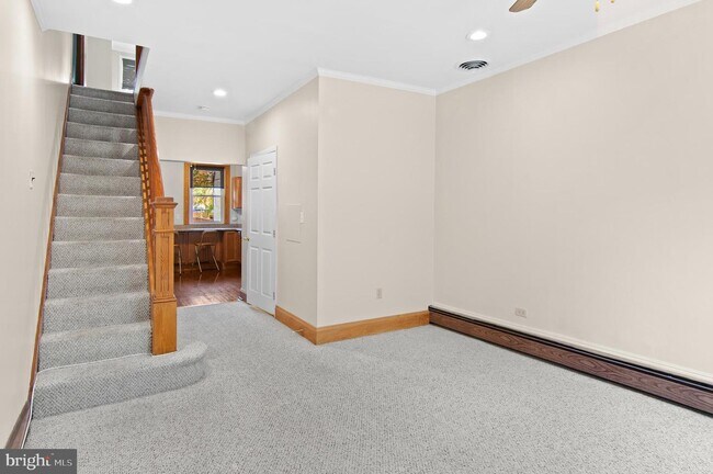 Foto del edificio - 727 S Lakewood Ave