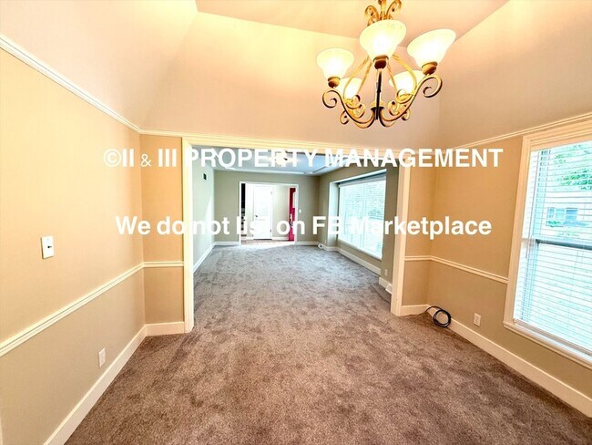 Building Photo - 9425 Carter Dr