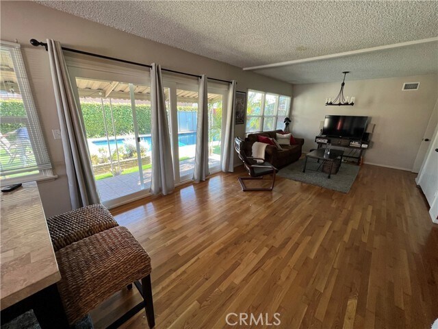 Foto del edificio - 2408 W 141st St