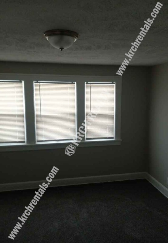 Building Photo - 4-Bedroom Home in Jefferson Neighborhood