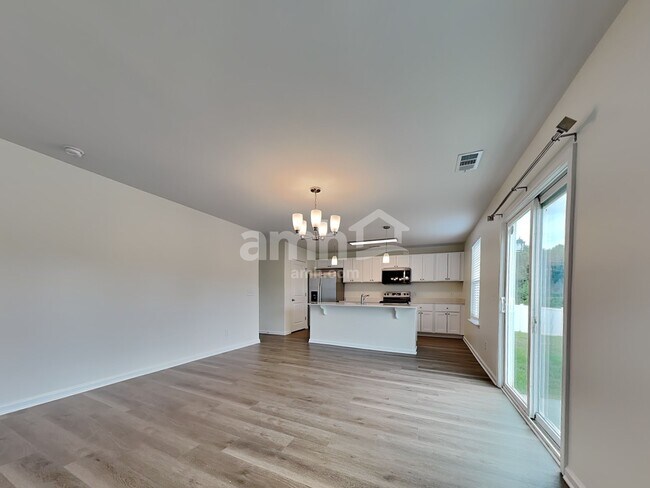 Building Photo - 104 Tupelo Ct