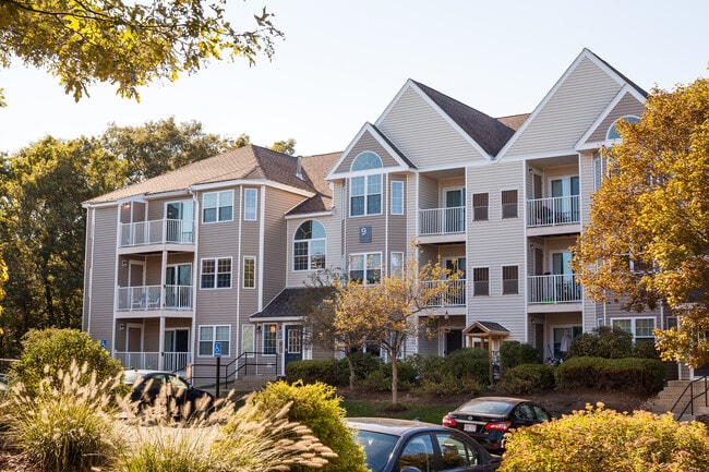 Building Photo - Avalon Burlington