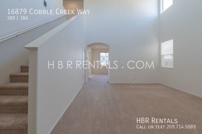 Building Photo - Lathrop Three Bedroom Rental Home - Move i...