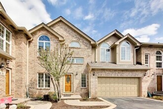 Building Photo - 417 Ashbury Dr