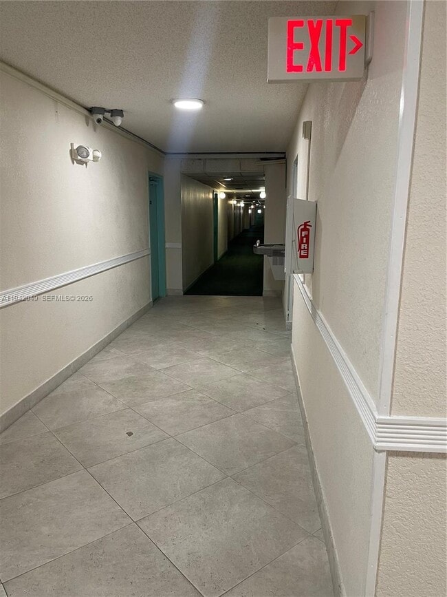 Foto del edificio - 5530 NW 44th St