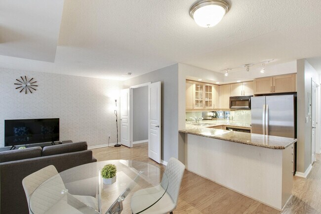 Photo du bâtiment - 136 Simcoe St