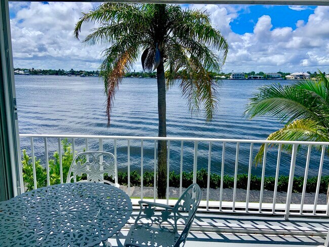 Foto del edificio - 2190 Ibis Isle Rd