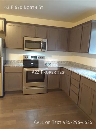 Foto del edificio - 63 E 670 N St