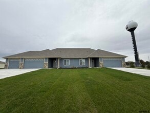 Building Photo - 23132 Cayuse St