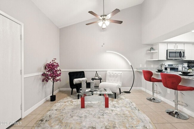 Photo - 8004 N 32nd Dr Townhome