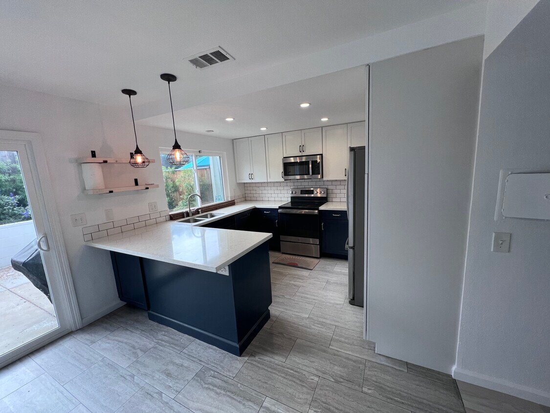 Foto principal - 449 Cannon Green Dr