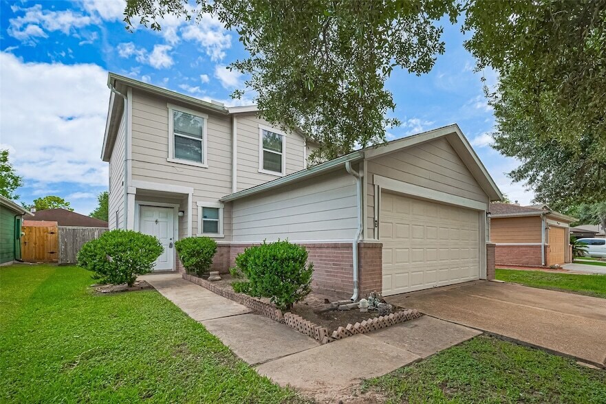 Foto principal - 12927 Pale Ivy Ln