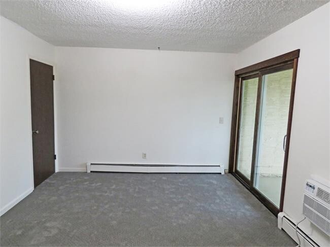 Foto del edificio - One Bedroom Condo Available For Rent in Bo...
