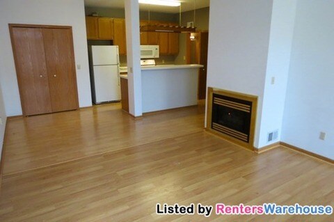 Building Photo - 2689 Mallard Dr