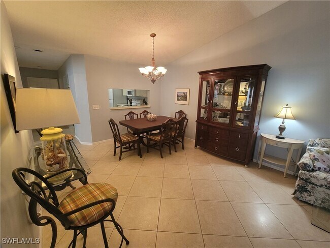 Foto del edificio - 7731 Jewel Ln
