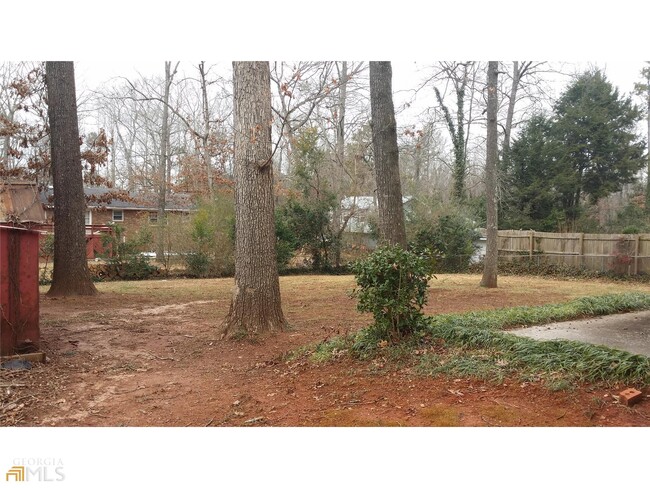 Building Photo - 1160 Denison Dr