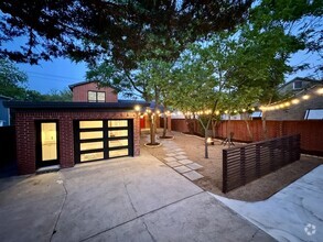 Building Photo - 3209 Lubbock Ave