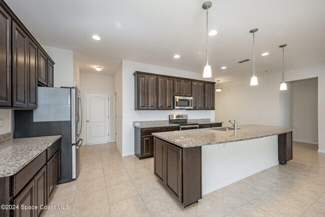 Foto del edificio - 1421 Mycroft Dr