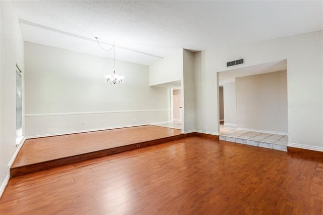 Building Photo - 1221 Middle Cove Dr