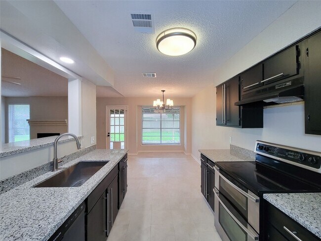 Building Photo - 14403 Cypress Branch Dr