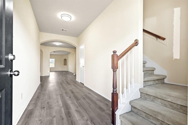 Building Photo - 7846 Maverick Trace Ln