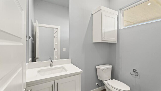 Foto del edificio - 17857 Salem Rd