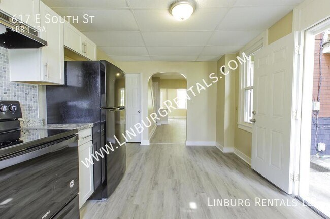 Foto del edificio - 617 E South St