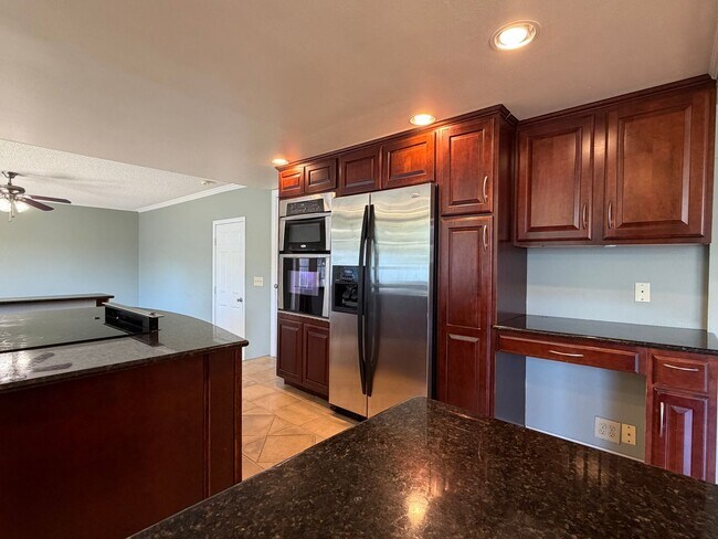Foto del edificio - Charming 3 bed, 2 bath Federal Way Rambler